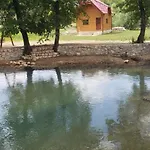 Vikendica Na Janju Ferienhaus