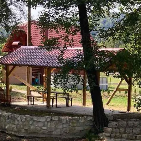 Vikendica Na Janju Dom wakacyjny