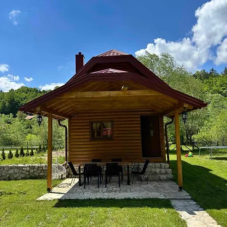 Vikendica Na Janju * Sipovo